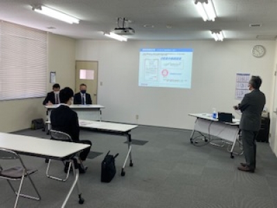 対面式の会社説明会を開催しました!