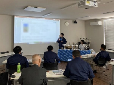 勉強会を開催しました！