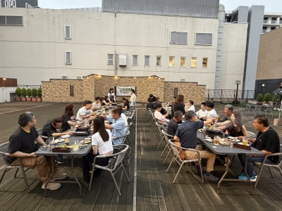 「一緒に働く仲間」を知る時間。全社懇親会を開催しました！