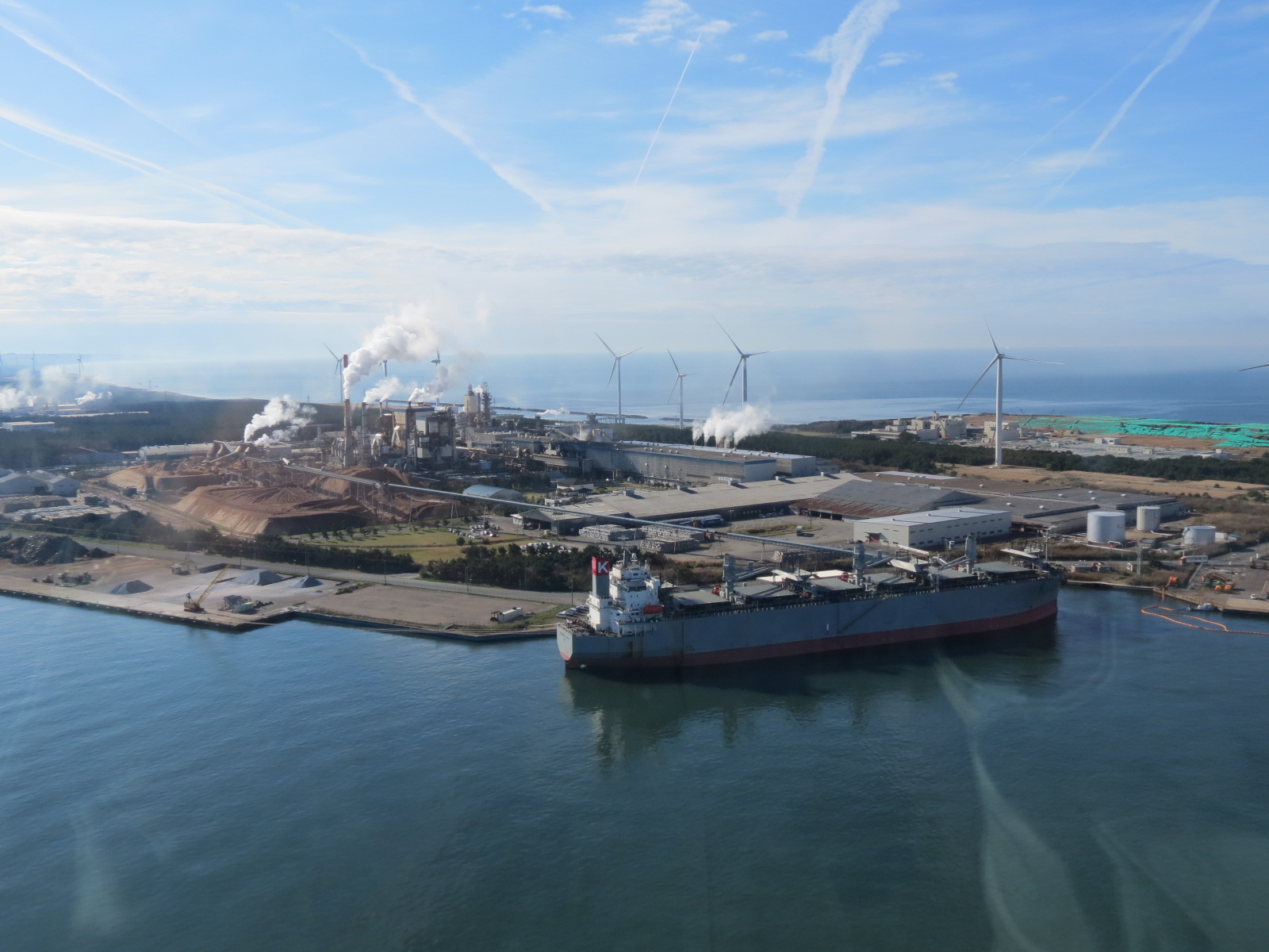 サムネイル:日本製紙株式会社秋田工場