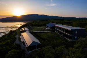 サムネイル:株式会社山人