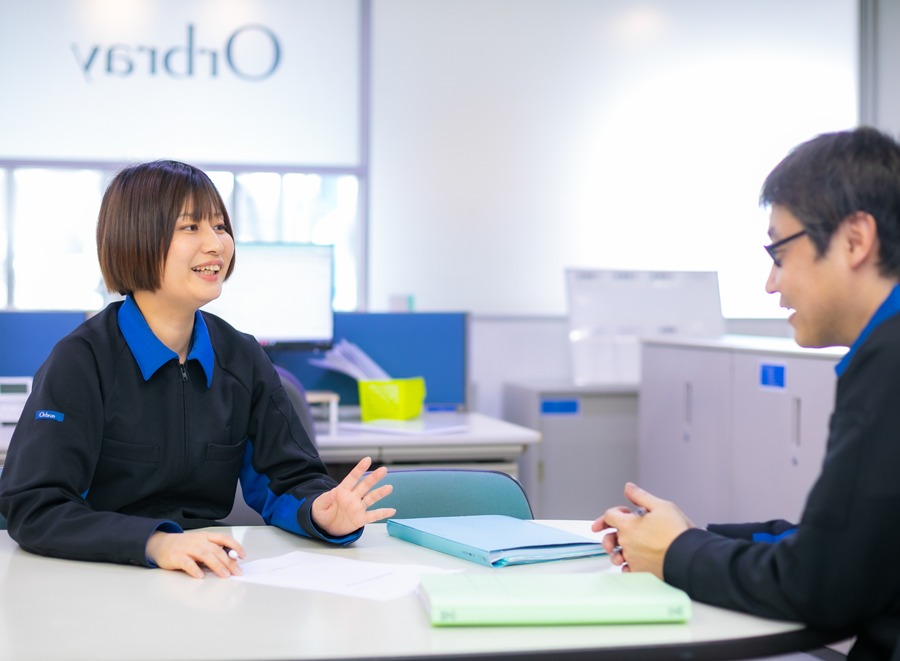 【1DAY:オンライン座談会】 会社・人を支える大きな役割 - 管理事務職社員との対話型セミナー
