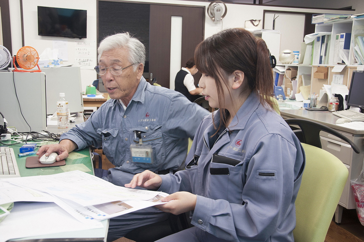 シブヤ建設工業株式会社 佐々木 保奈美さん 秋田県就活情報サイト Kocchake こっちゃけ