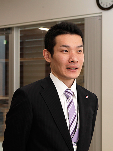 インタビュー画像:不動産営業部 営業 工藤 貴博さん【平成27年入社】