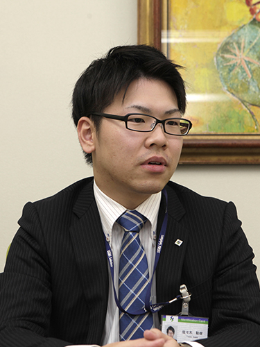 インタビュー画像:統括部 第2ソリューションセンター 調剤 佐々木 駿樹さん