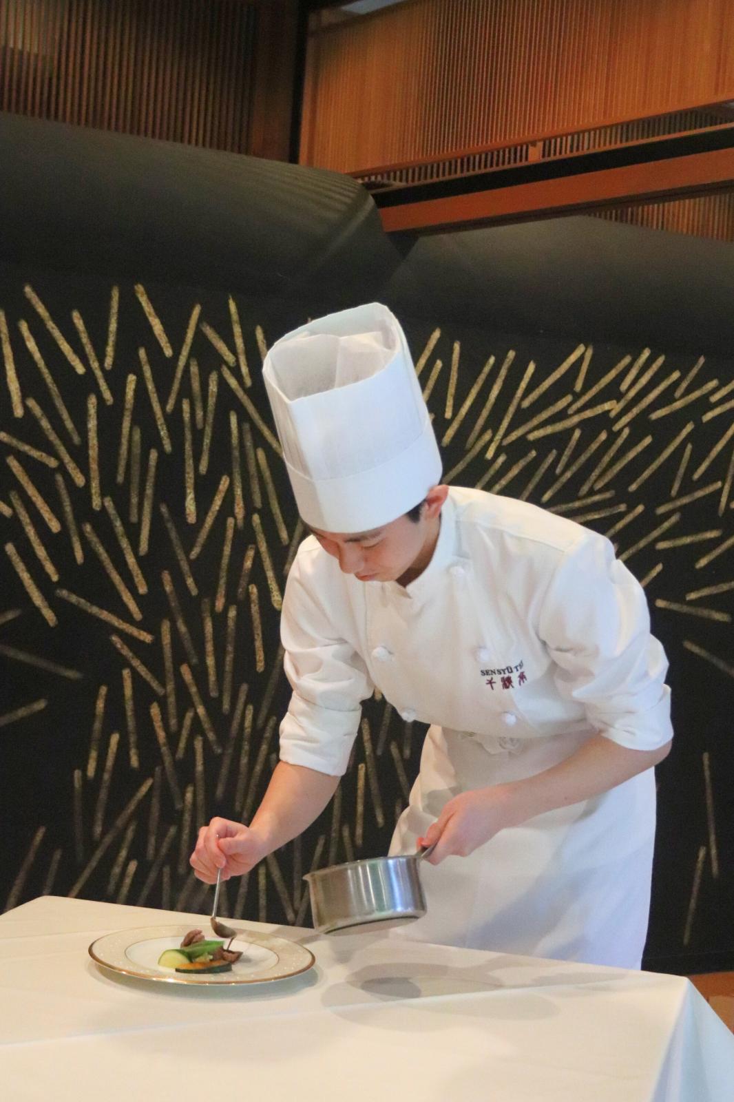 インタビュー画像1：鎌田　博嗣