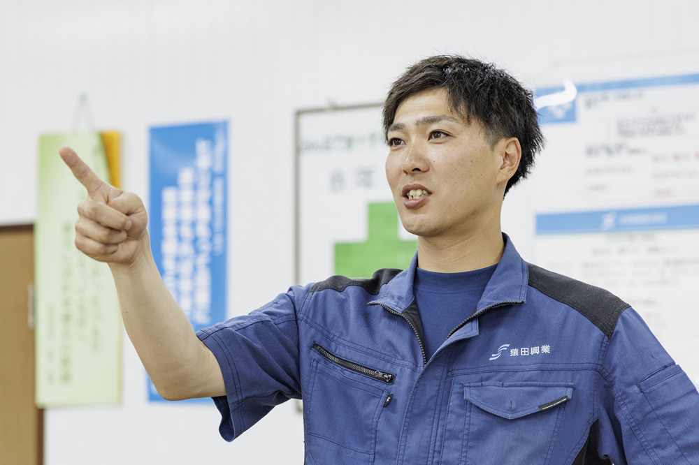 インタビュー画像1：係長　Kさん