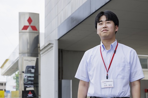 山田　智也