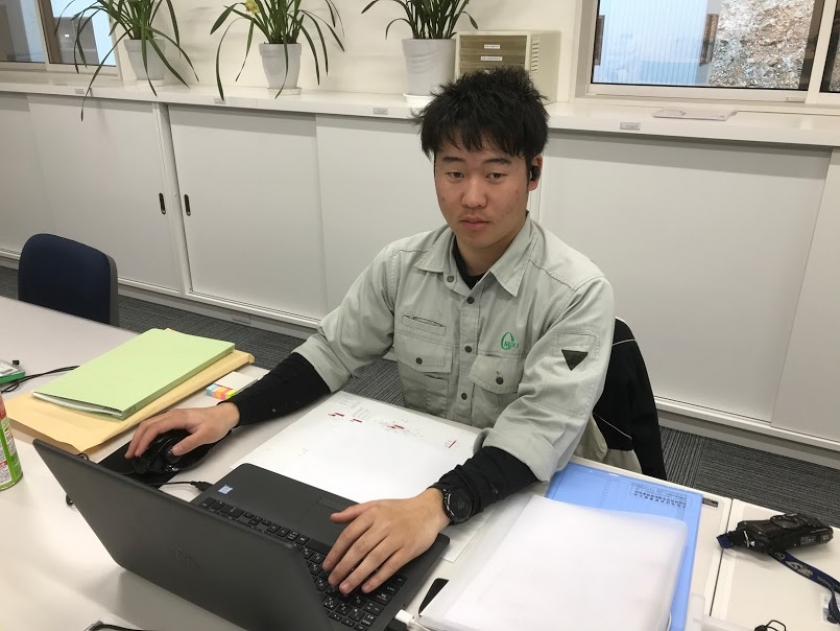 ☆秋田さま専用☆ セラミック発振子(セラロック)コンデンサー内蔵タイプ 50MHz